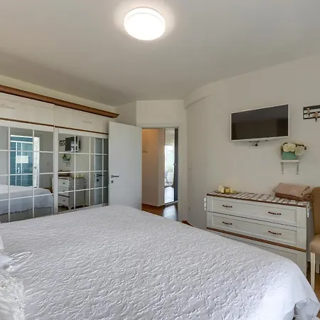 Apartment Premium Sveti Filip i Jakov